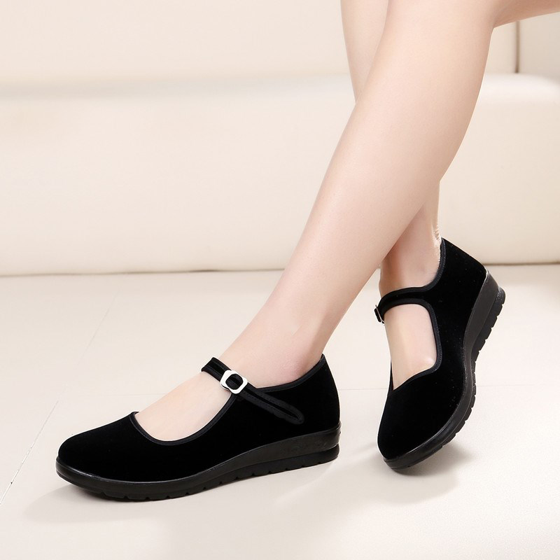 大码老北京布鞋女41-43单鞋平底特大号舒适黑平绒工作鞋女鞋 42码,淘宝优惠券,粉丝福利购,淘宝优惠卷