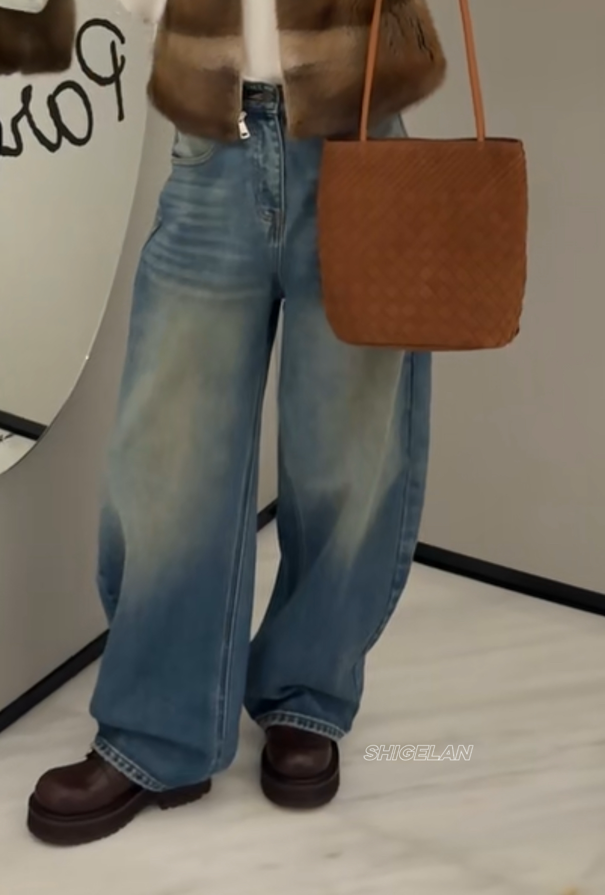 18171诗歌兰女装2025新冬款 复古做旧高腰显瘦弯刀裤薄绒牛仔裤女,淘宝优惠券,粉丝福利购,淘宝优惠卷