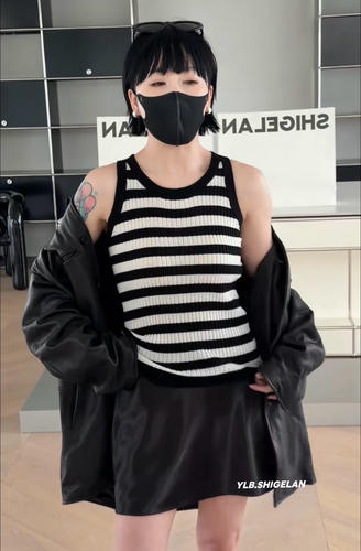 P161条纹背心 诗歌兰欧货女装2026春夏款气质黑白条纹针织背心女 - 图0