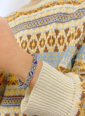 opk饰品欧美潮流个性小众设计钛钢手饰高级感蓝色树脂石男士手链