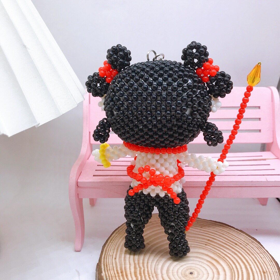 成品手工串珠潮童哪吒玩偶手工diy串珠制作礼物编织卡通娃娃摆件