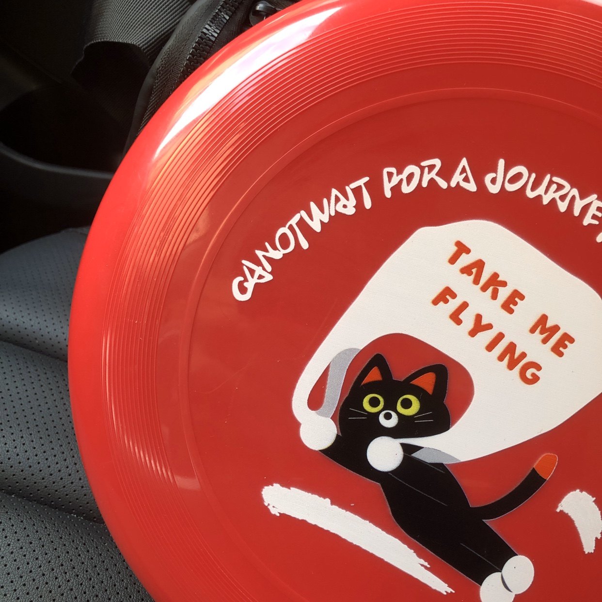 红色飞猫趣味飞盘PE材质极限飞盘成人专业标准飞碟可回旋,淘宝优惠券,粉丝福利购,淘宝优惠卷