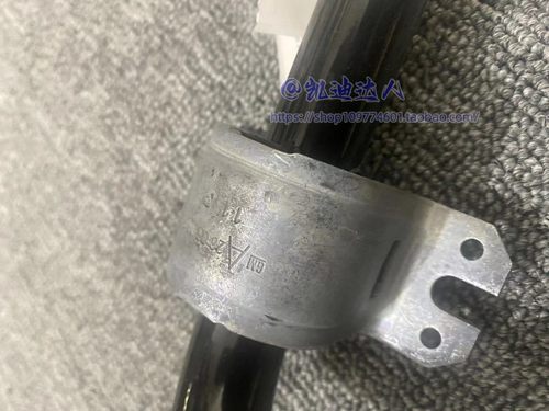 适用于13-18款凯迪拉克XTS前平衡杆总成 前平衡杆胶套 前稳定杆 - 图2