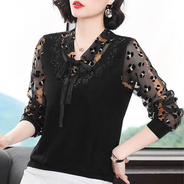 ເສື້ອ chiffon ແຂນຍາວຂອງແມ່ຍິງແບບໃຫມ່