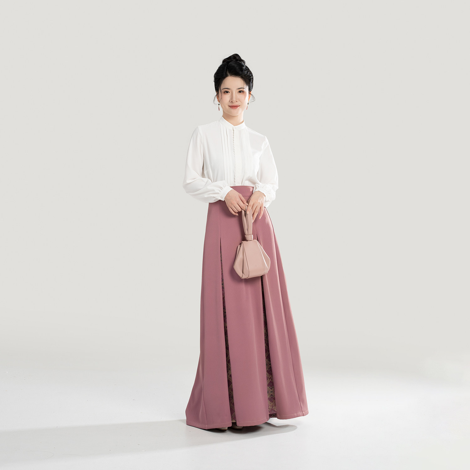 织造司[桃灼林]新中式国风立领衬衫改良三裥裙半身长裙女2025新款,淘宝优惠券,粉丝福利购,淘宝优惠卷