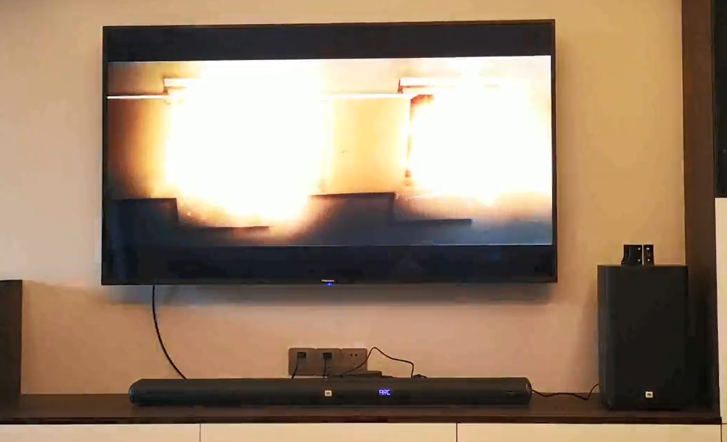 杜比全景声家庭影院 5.1.2 无线蓝牙音响 STV880 CINEMA JBL 杜比全景声家庭影院 5.1.2 无线蓝牙音响 STV880 CINEMA JBL