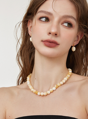 aviho 小众设计天然石串珠项链高级感简约春夏新中式米黄玉锁骨链
