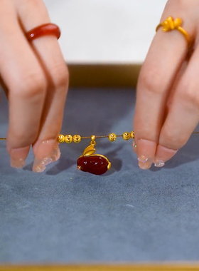 金色转运珠红色月兔项链女小兔子