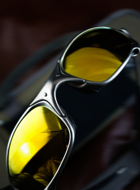 黑鹰坠落 欧克利眼镜 oakley 朱丽叶juliet 钛合金太阳镜 限量版