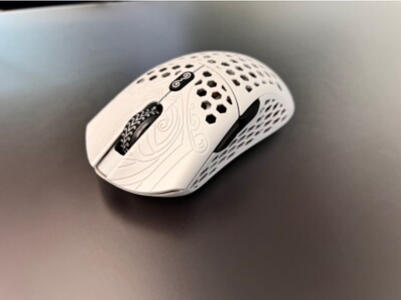 现货款Finalmouse ULX限量版TENZ波塞冬轻量化无线游戏鼠标 - 图3