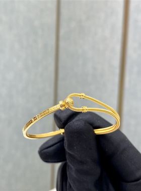 周大福弹簧AB款黄金手镯