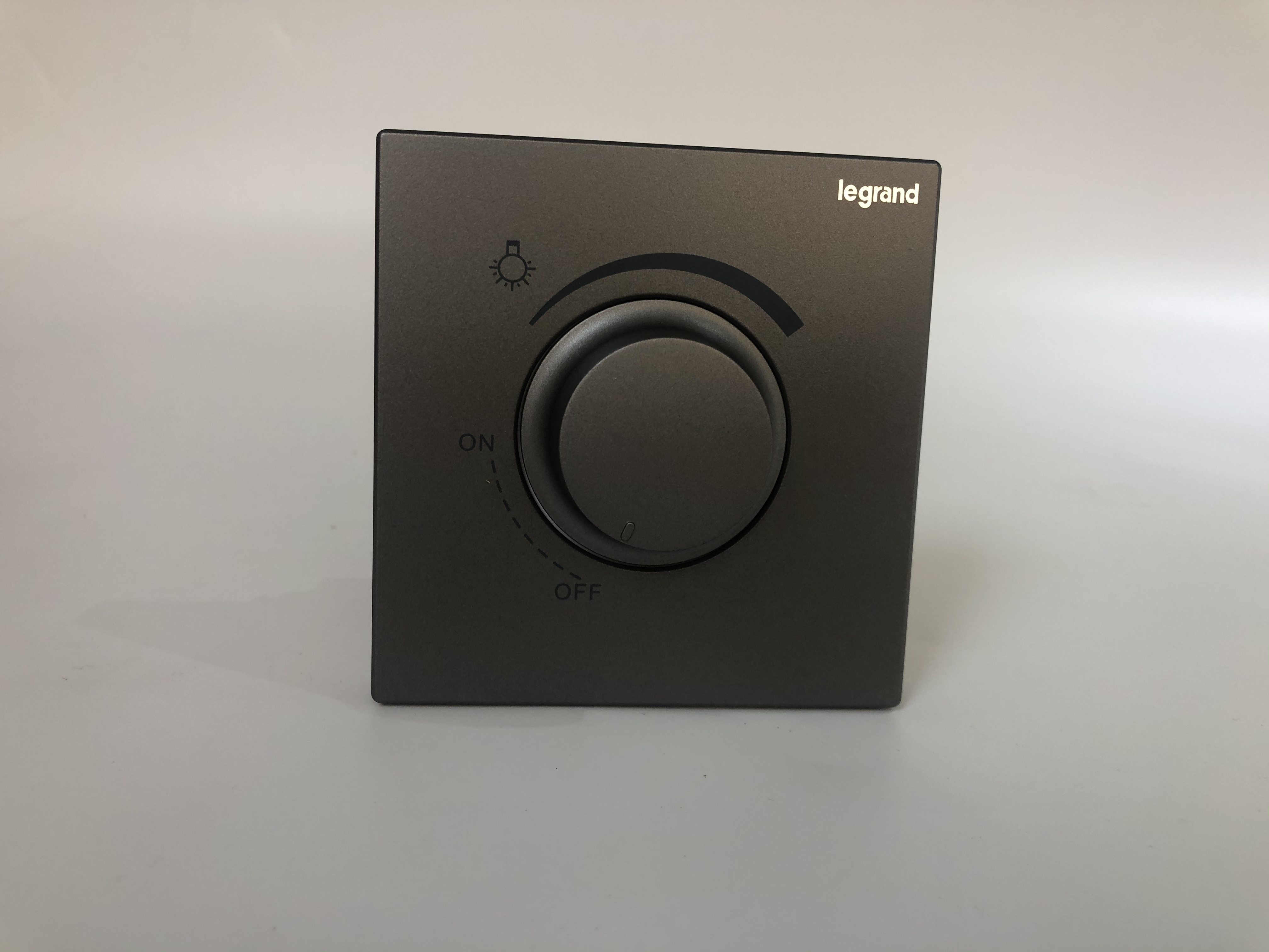 tcl罗格朗逸景86面板可调光led亮度调节可控硅调光器无极调光开关,淘宝优惠券,粉丝福利购,淘宝优惠卷