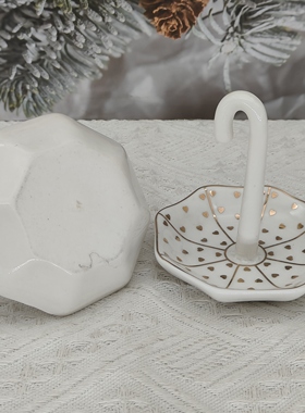 雨伞首饰碟陶瓷釉下彩手绘釉点波点八角盘子收纳盘摆件