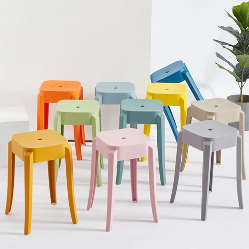 Северный пластиковый табурет сгущенный дом минималистский гостиный обеденный стол