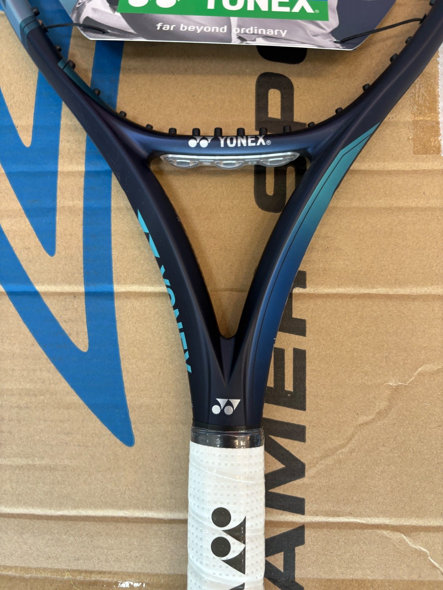 Yonex尤尼克斯网球拍第七代EZONE 105全碳素专业网球拍初学者275g,淘宝优惠券,粉丝福利购,淘宝优惠卷