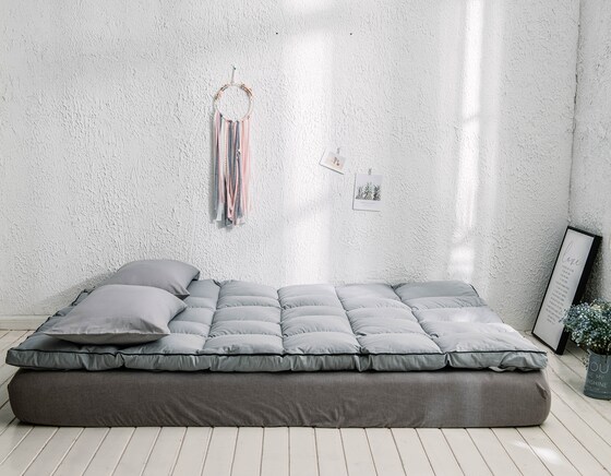 Japanese style thickened warm super soft velvet mattress