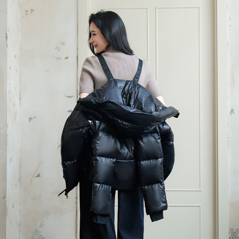 黑珍珠3.0四格户外2025冬季羽绒服男女同款黑色保暖短款连帽外套