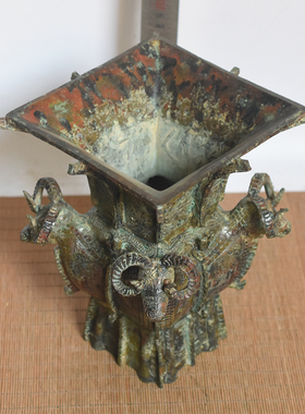 湖南景区青铜器四羊方尊酒器仿古