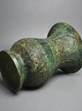 仿古青铜器圆尊双凤觚摆件