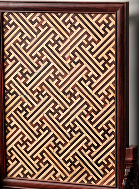 贡匠小叶紫檀嵌黄杨木锦地纹插屏