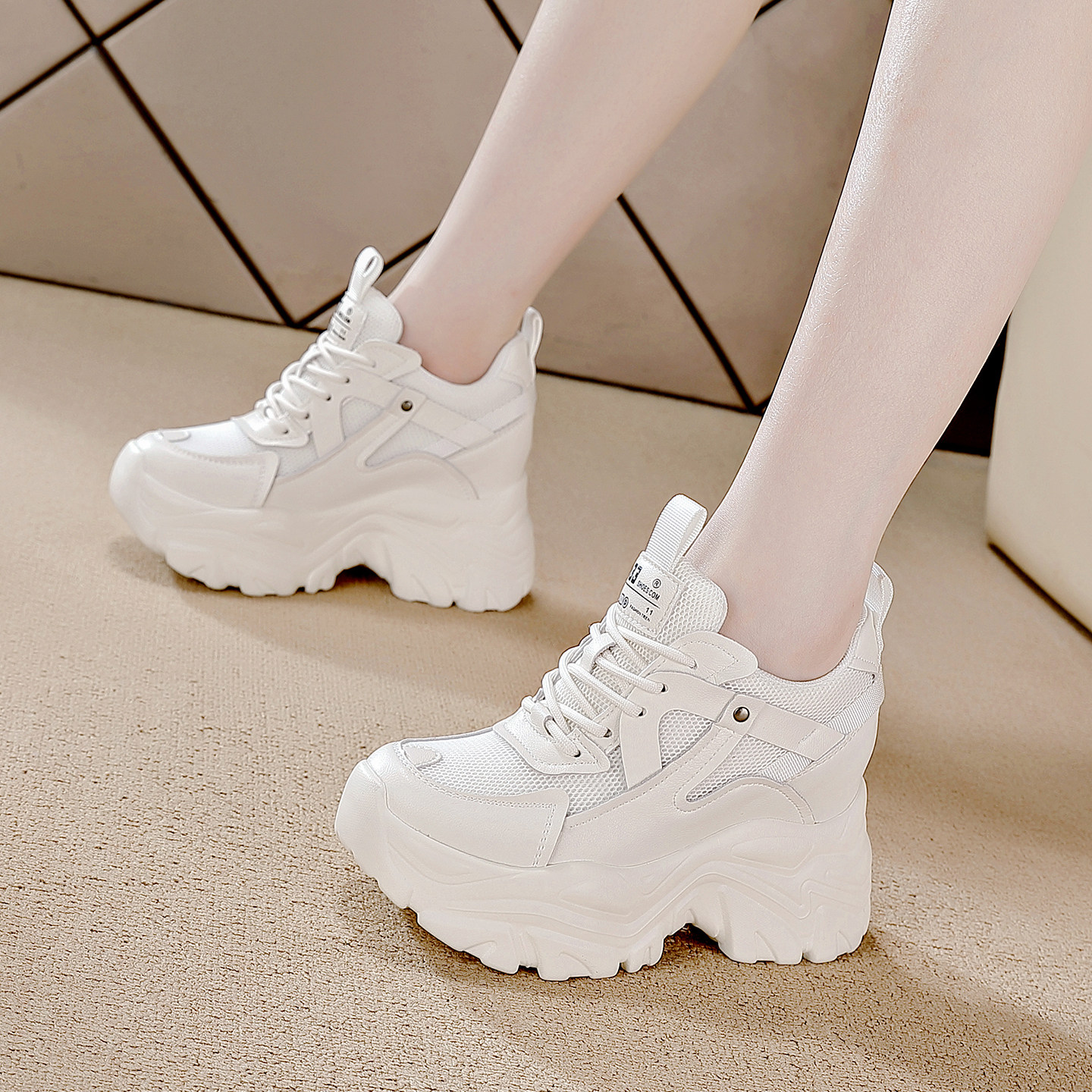 10CM内增高老爹鞋女2025秋冬新款女鞋爆款厚底显瘦真皮休闲小白鞋