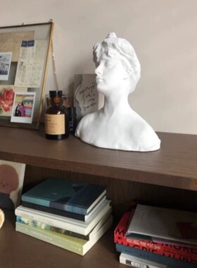 五圆美术馆罗丹雕塑女青年艺术品原创白石膏像摆件教具装饰客厅