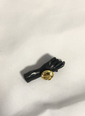 原创致敬罗丹雕塑艺术作品上帝之手黄铜胸针搭配毛衣独特时尚风格