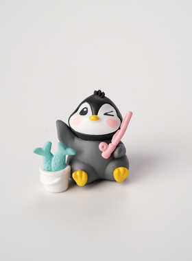 无聊了送Ta企鹅小摆件