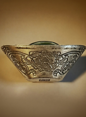 手工镶嵌宝石银锭元宝摆件贺礼