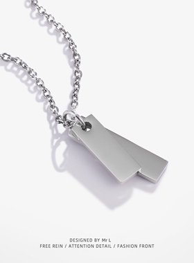 日韩简约主义钛钢双牌项链