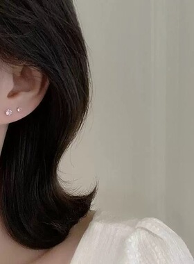 超级闪女士耳钉女小香风耳环小众简约耳饰睡觉免摘高级感耳骨钉