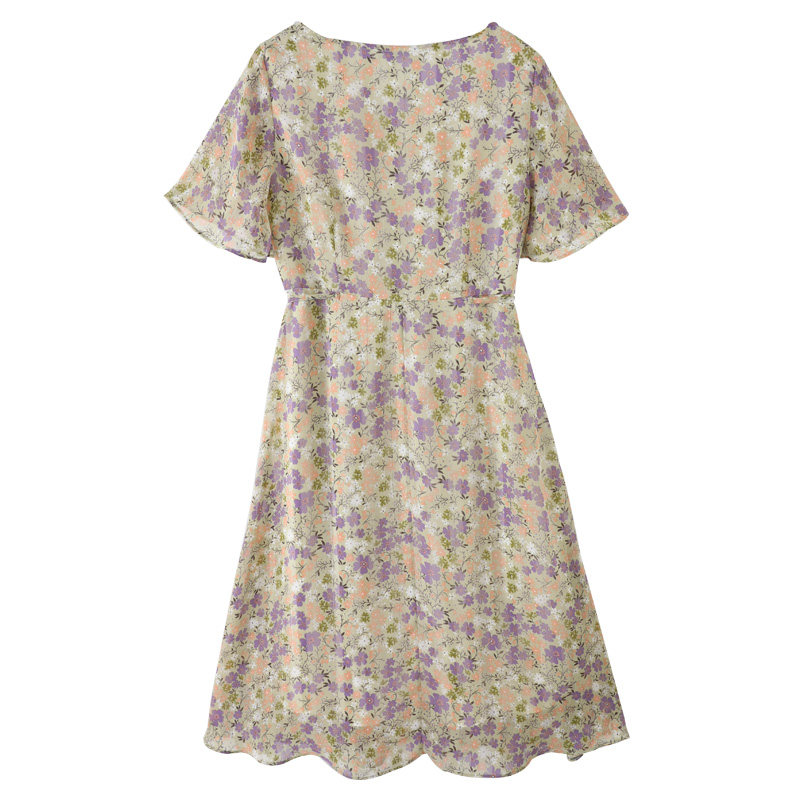  爱朴女装大码女装