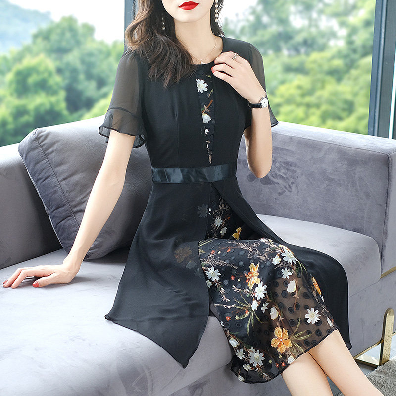  爱朴女装大码女装