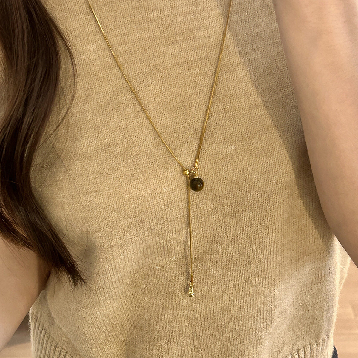 小众复古美拉德秋冬毛衣链女虎眼石可抽拉小众设计不掉色百搭锁骨,淘宝优惠券,粉丝福利购,淘宝优惠卷