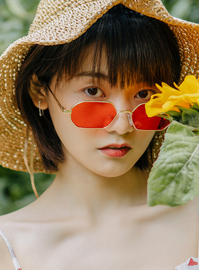 红色新款网红时尚造型少女墨镜