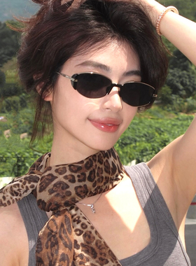 摩登小框猫眼墨镜女款高级感复古港风金属框太阳眼镜防晒防紫外线