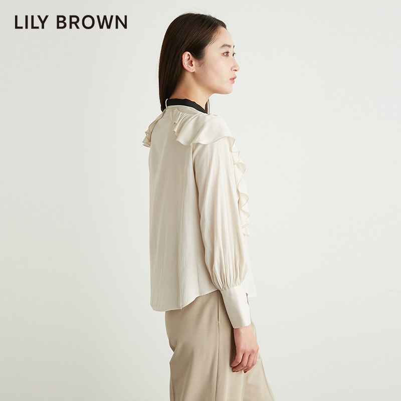 LILY BROWN秋冬款 甜美荷叶边小飞袖蝴蝶结衬衫LWFB234217 - 图1