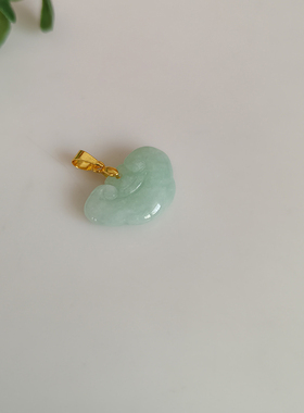 新款正品天然翡翠A货淡青色精致气质百搭款如意玉吊坠项坠防过敏