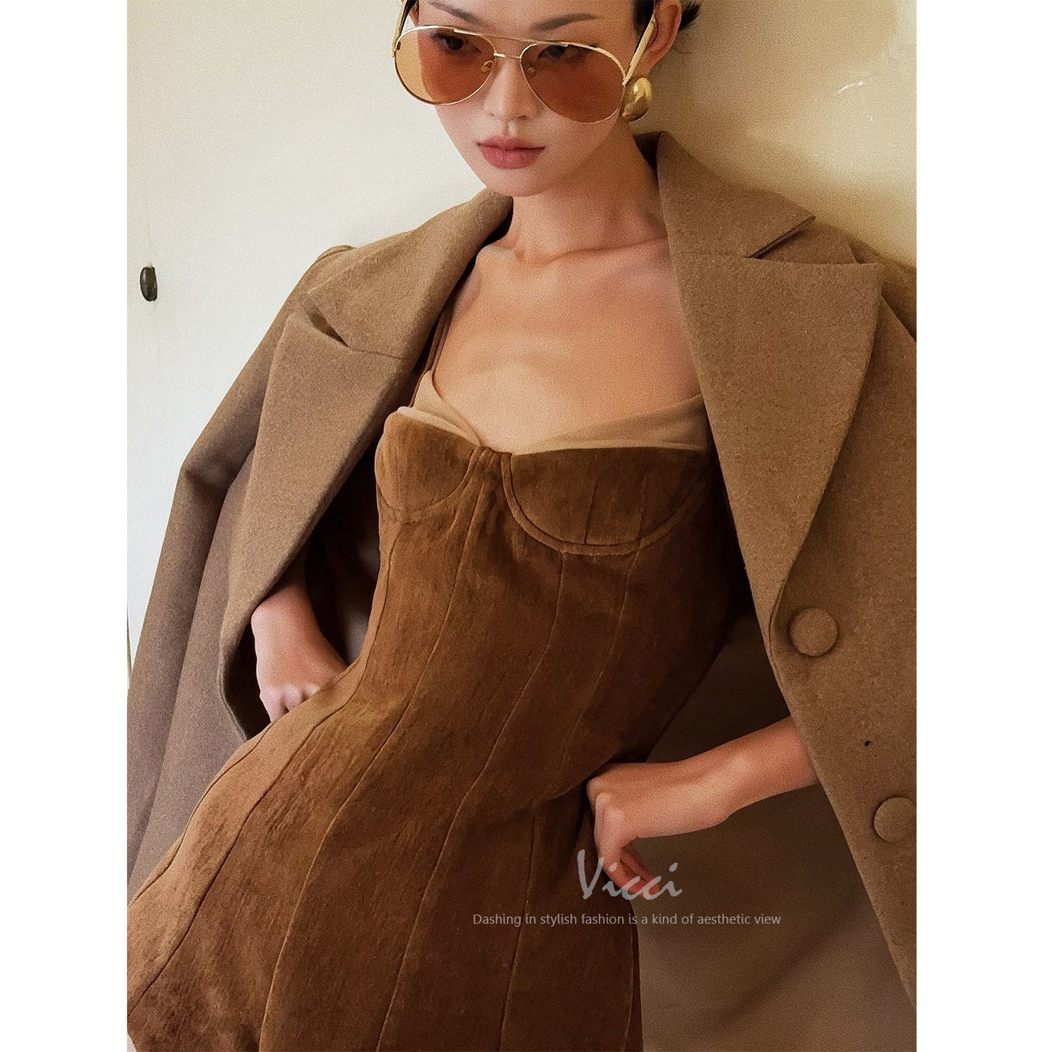 法式复古麂皮吊带连体裤纯欲辣妹修身显瘦阔腿连体短裤女2026新款,淘宝优惠券,粉丝福利购,淘宝优惠卷