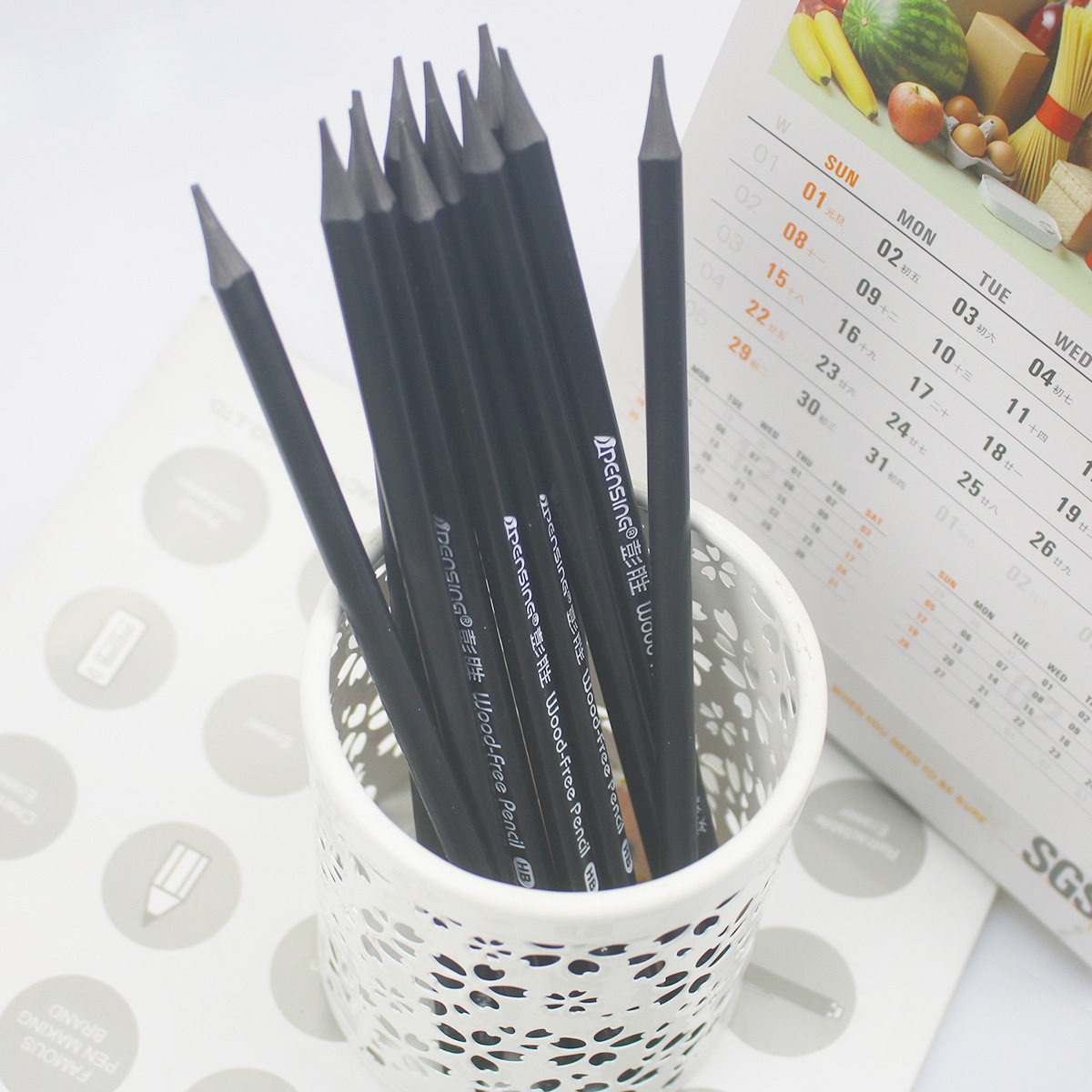 彭胜新品hb三角杆无木铅笔学生绘画儿童办公款书写笔仿黑木铅笔,淘宝优惠券,粉丝福利购,淘宝优惠卷