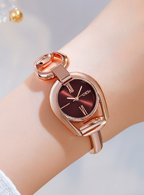 D新款热销女士手链手表精致潮流时尚学生休闲防水手表代发