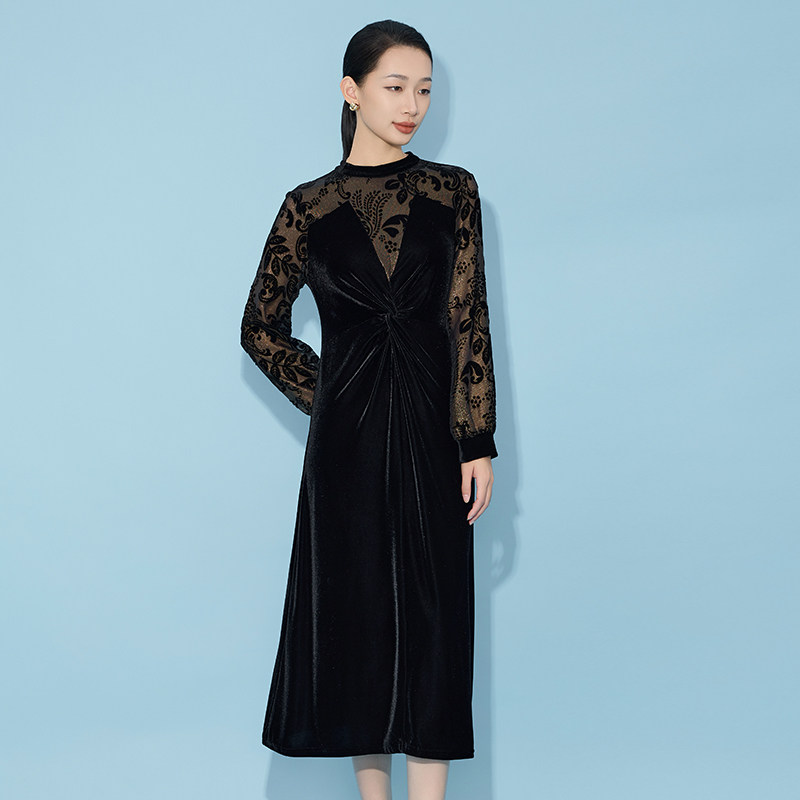 马天奴女装秋冬新款黑色丝绒拼接圆领烧花连衣裙子收腰长袖时尚,淘宝优惠券,粉丝福利购,淘宝优惠卷