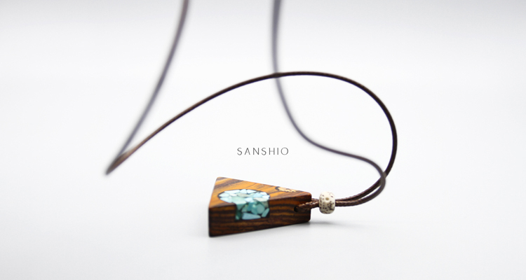 善术SANSHIO纯手工原创檀木吊坠绿松石项链文艺范毛衣链T恤项坠