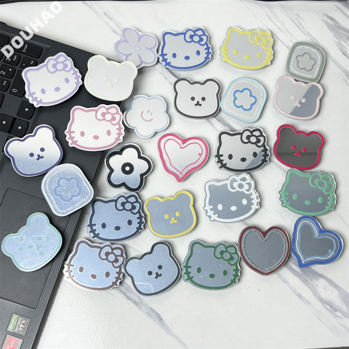 ins风气囊支架镜子化妆镜可爱卡通凯蒂可伸缩粘贴式桌面通用网红,淘宝优惠券,粉丝福利购,淘宝优惠卷