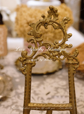 黄铜錾刻巴洛克雕花画架展示架