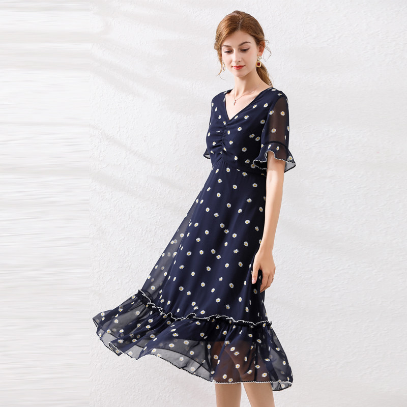  云妃秀大码女装