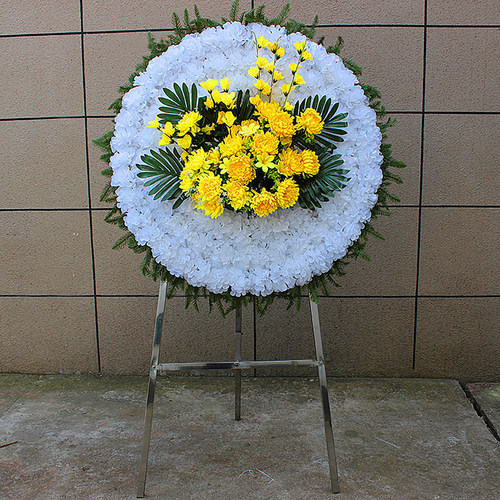 追悼花圈仿真花圈1米菊花圈殡仪馆摆放花圈塑料假花圈陵园祭饰花 - 图0