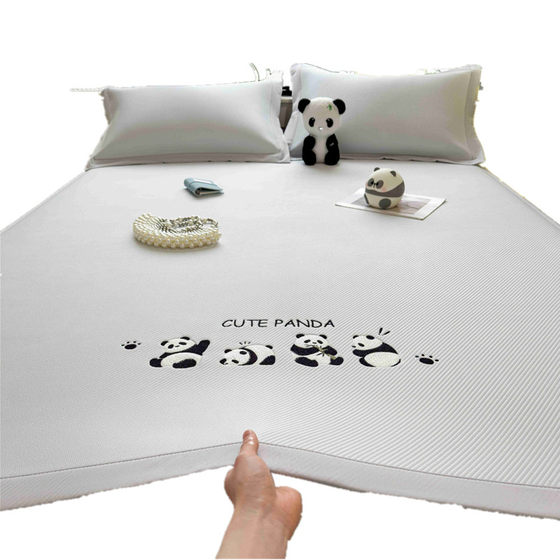 Class A Foldable Cartoon Cool Peas and Ice Silk Mats