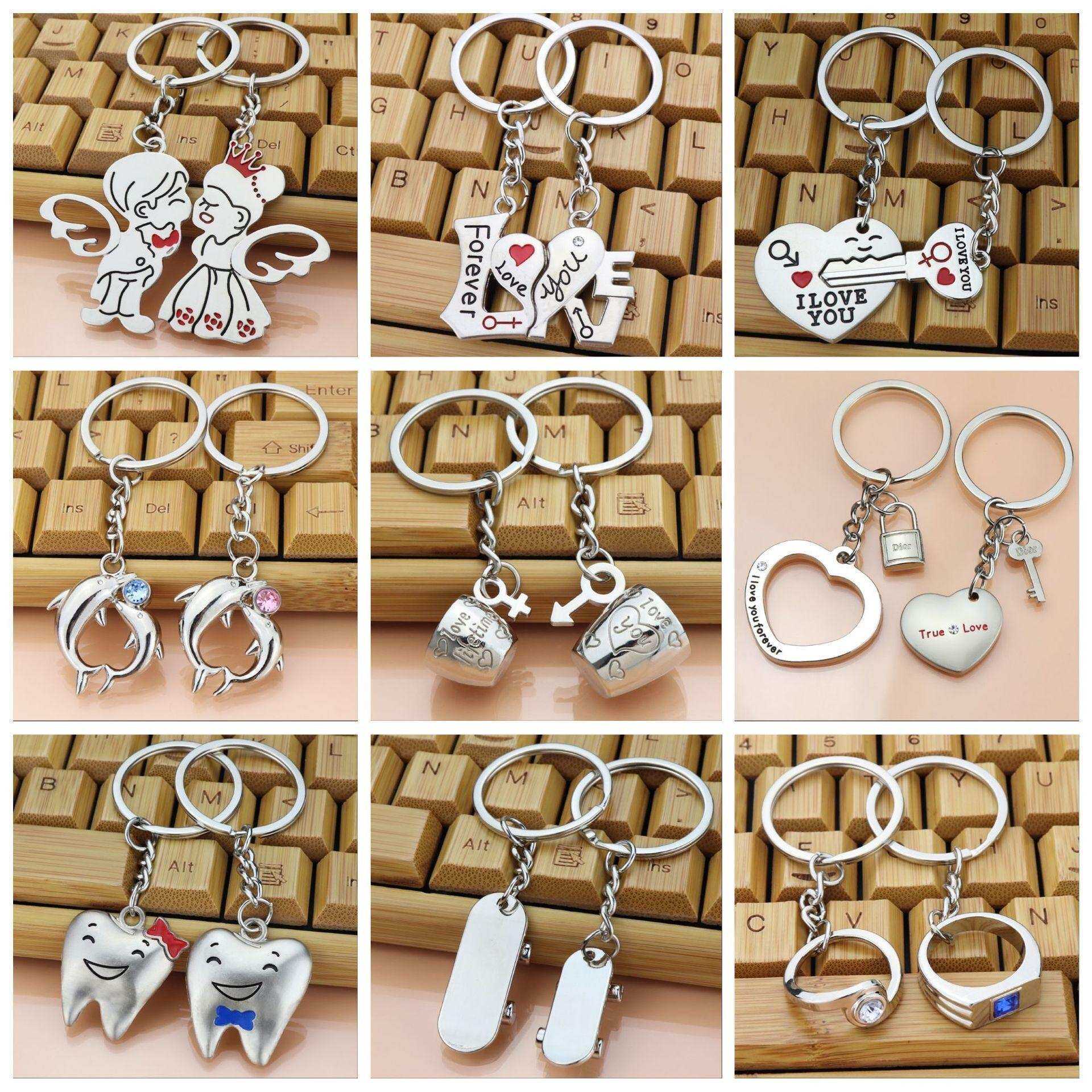 爱心情侣钥匙扣字母LOVE情人节促销礼品钥匙扣出口七夕礼品可刻字