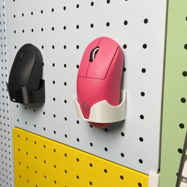 Universal mouse storage hole board accessories